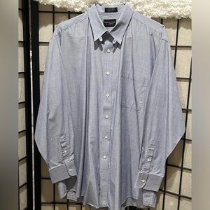 Roundtree & Yorke Light Blue  BROADCLOTH Cotton Shirt MENS SIZE 17.1/2—35